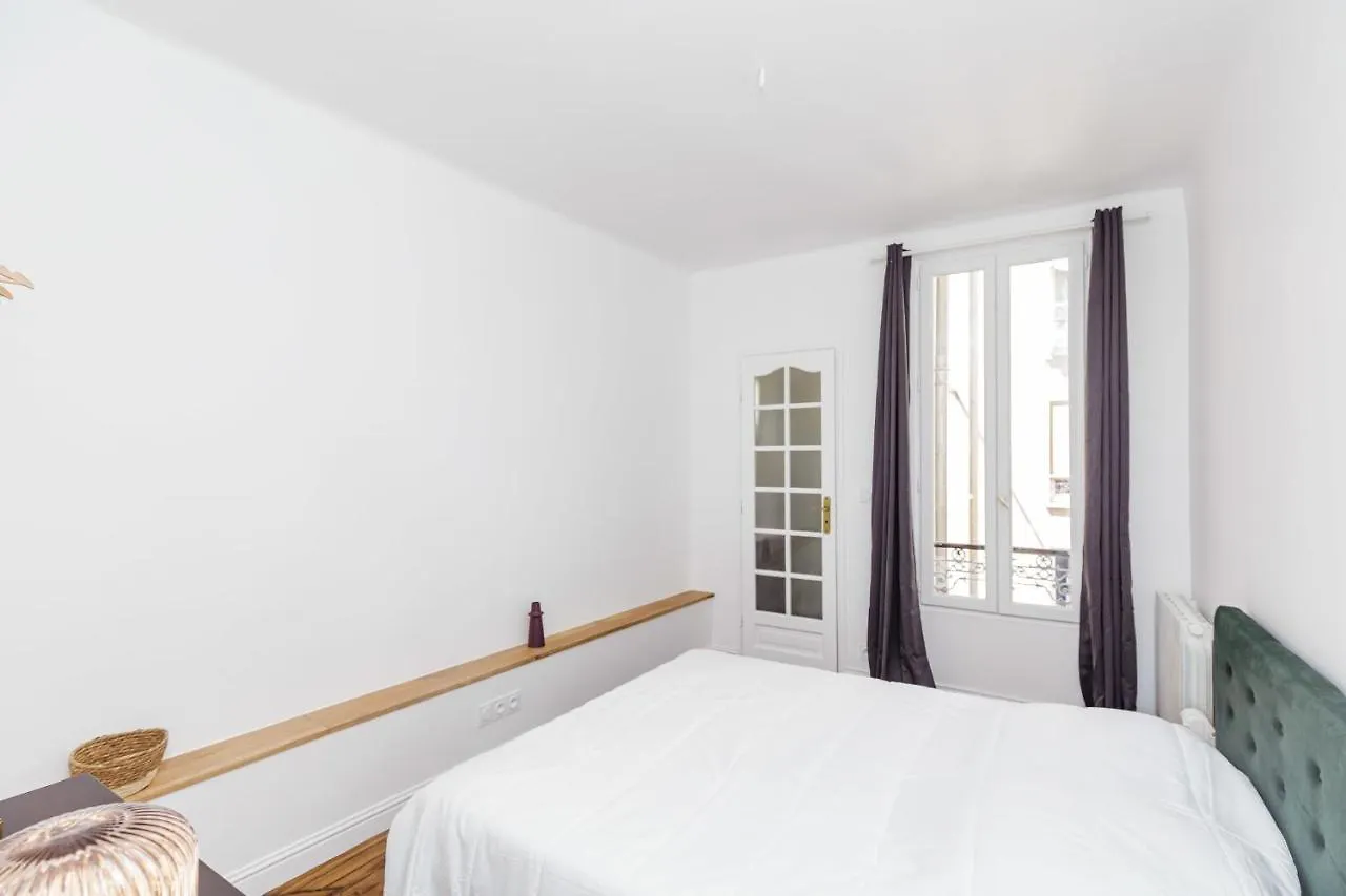 Apartament Nice 32 M Renovated And With Comfort In Paryż Francja