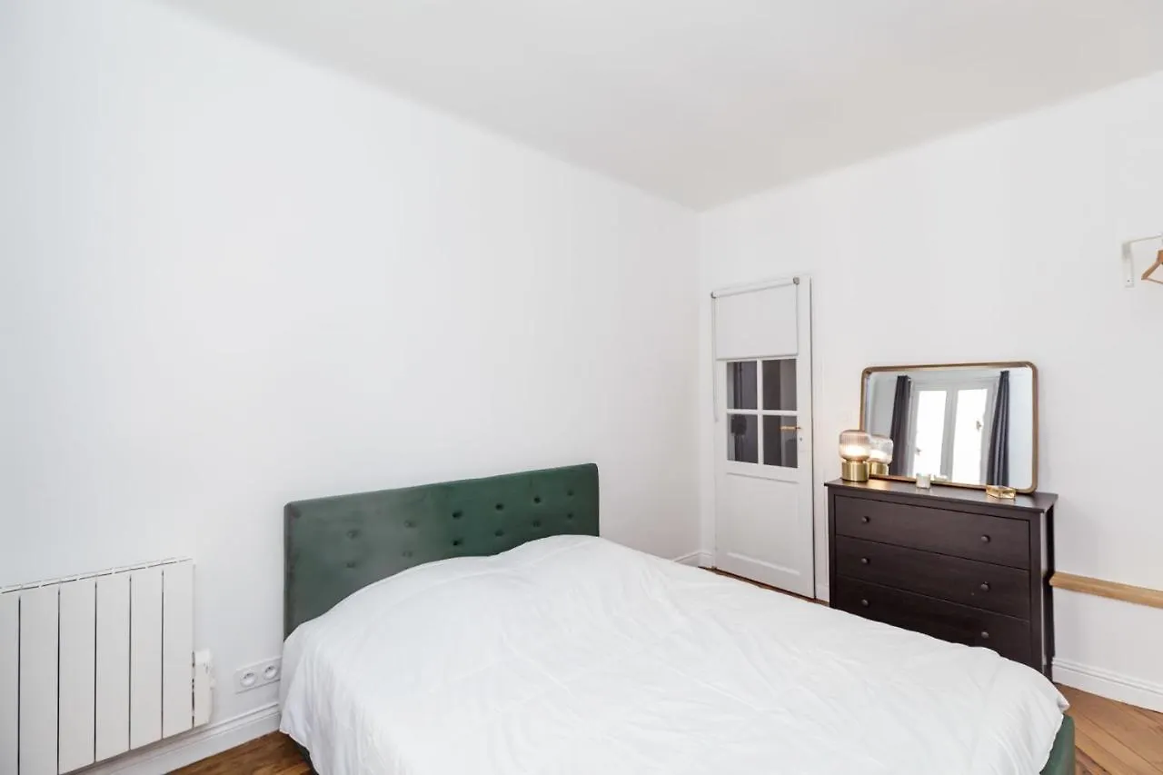 Nice 32 M Renovated And With Comfort In Paris Apartment